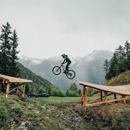 Granstein Affittacamere 3*