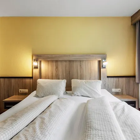 Granstein Gasthuis 3*