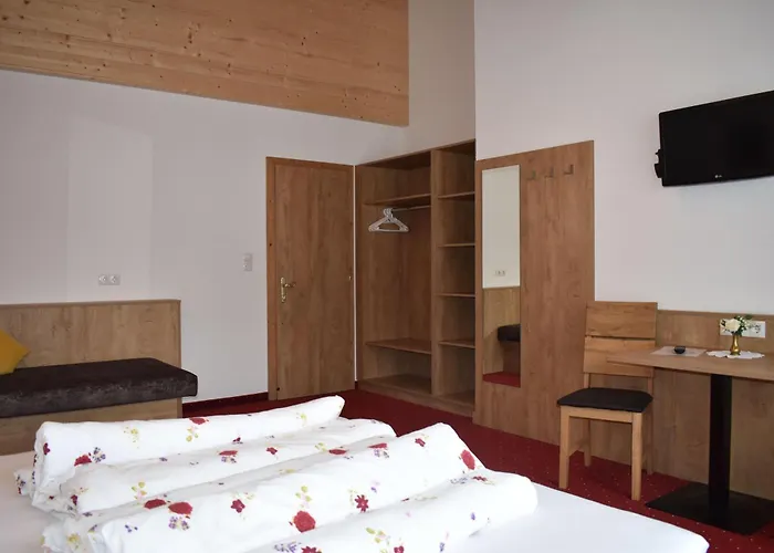 Granstein Guest house 3*