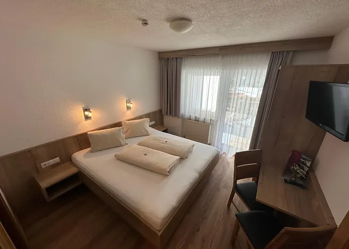 Granstein Pensionat 3*